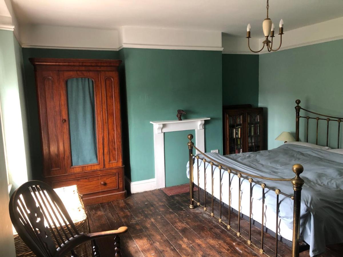 לינה וארוחת בוקר ברידפורט The Victorian House מראה חיצוני תמונה
